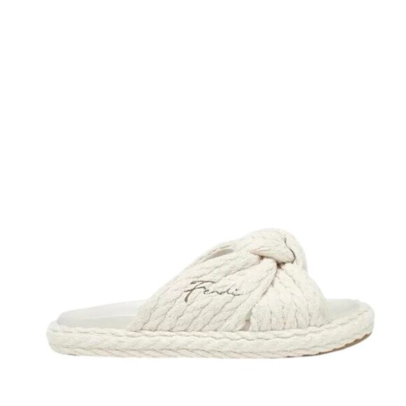 Fendi NIB Feel Knot Slide Sandal in Natural Size 39.5 - Picture 1 of 13